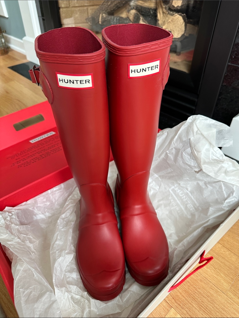 Hunter Original Tall Waterproof Rain Boots in Military Red  Womens size 7